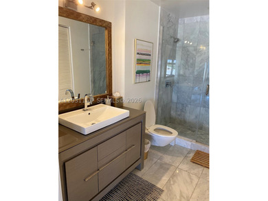 Spacious loft-style 1-bedroom, 1.5-bath residence in Midtown 2 - photo 11