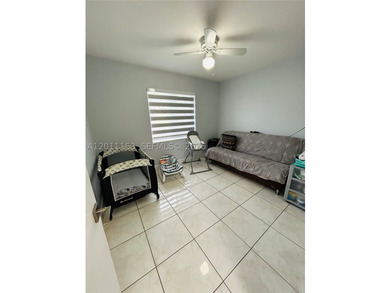 Welcome to this beautiful townhouse with 3 bedrooms and 2 - photo 15