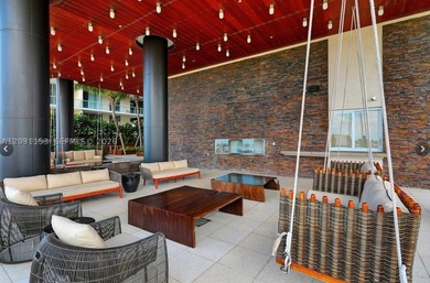 Spacious loft-style 1-bedroom, 1.5-bath residence in Midtown 2 - photo 24