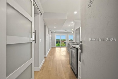 Unlike any Admiral's Row villa you've seen before, this - photo 3