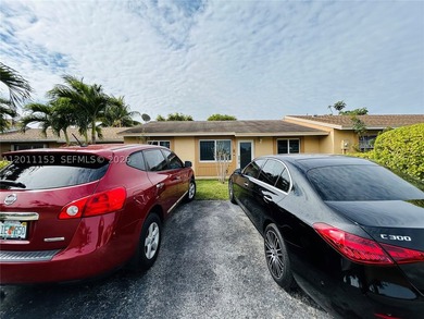 Welcome to this beautiful townhouse with 3 bedrooms and 2 - photo 35