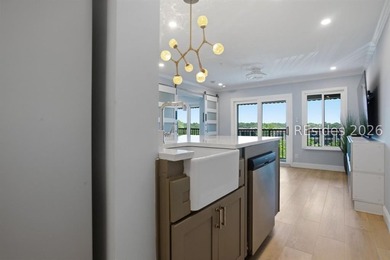 Unlike any Admiral's Row villa you've seen before, this - photo 9