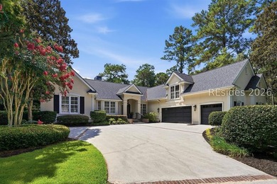 Enjoy effortless golf course living in this beautifully updated - photo 2