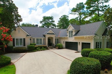 Enjoy effortless golf course living in this beautifully updated - photo 3