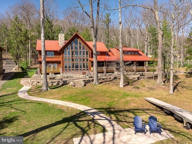 Stunning lakefront log home offering the perfect blend of rustic - photo 5