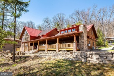 Stunning lakefront log home offering the perfect blend of rustic - photo 6