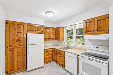 This perfectly updated ranch is conveniently located close to - photo 12