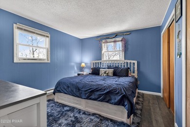 Easygoing Pocono living starts here. This 3BR/2BA home in the - photo 14