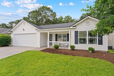 Welcome home to this beautiful 1,600-square-foot, single-level - photo 3