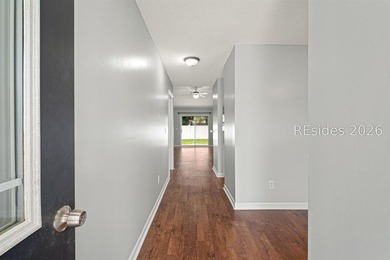 Welcome home to this beautiful 1,600-square-foot, single-level - photo 5