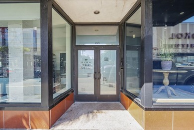 Experience the ultimate in modern luxury at 517 King Street Unit - photo 9