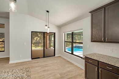 Beautiful 2017 concrete block home with attractive stucco and - photo 12