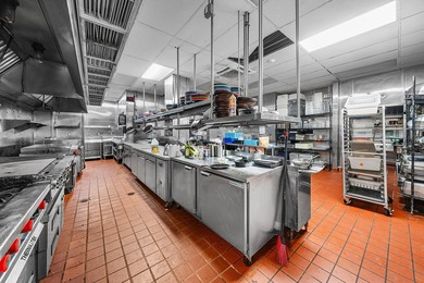 Free standing direct intracoastal restaurant in the Waterway - photo 17