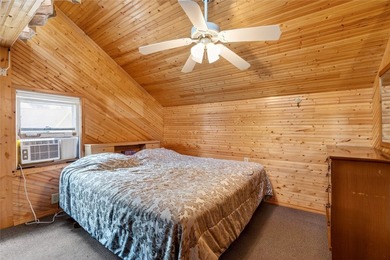 Long Lake getaway at an incredible value! Don't miss this - photo 18