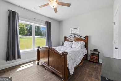 In this beautiful Craftsman ranch, thoughtful design meets - photo 21