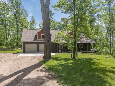 This home presents as New Built. Its creative floor plan offers - photo 27