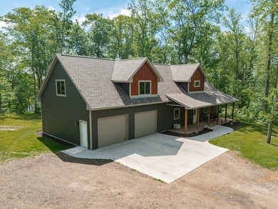 This home presents as New Built. Its creative floor plan offers - photo 30