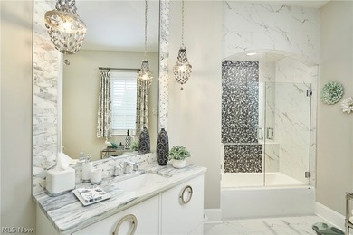 Welcome to one of the most extraordinary luxury estates ever - photo 32