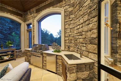 Welcome to one of the most extraordinary luxury estates ever - photo 48