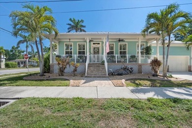 **LOW LOW HAZARD AND FLOOD INSURANCE-LESS THAN $1900 PER YEAR - photo 3