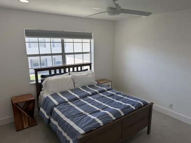 Located in the heart of Boca Raton, this newly rennovated - photo 3