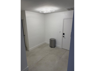Located in the heart of Boca Raton, this newly rennovated - photo 10