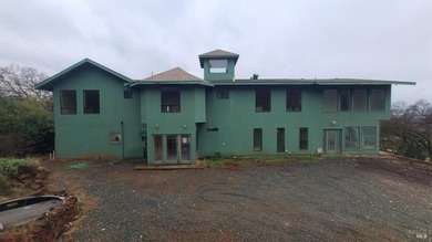 Clear Lake Home For Sale in Upper Lake California