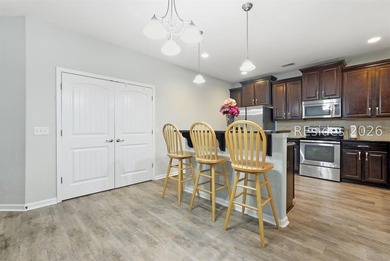 Beautiful 5-bedroom, 3-bath home in the highly sought-after - photo 8
