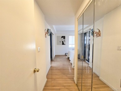 Welcome to The Sanford Tower Condominium. Excellent duplex - photo 4