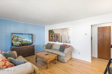 Charming 2-bedroom, 1-bath home in the Cedar Glen community! - photo 9