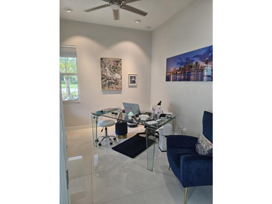 WONDERLFUL 2 BED +OFFICE & 2 BATH. National preserve behind no - photo 6