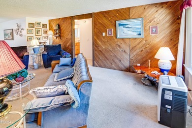 Nice one level coastal home updated in 2012 and additional - photo 15