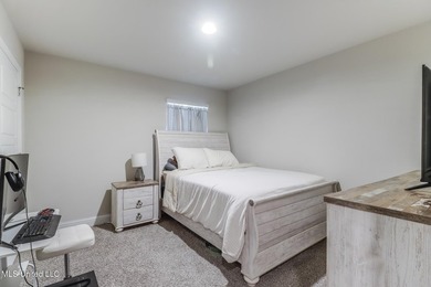 Welcome to the Flora floorplan, a thoughtfully designed - photo 20