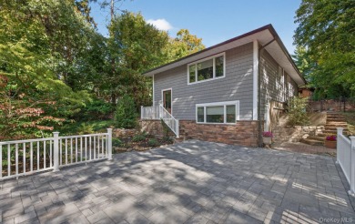 (private lake, pond, coastal) Home Sale Pending in Northport New York