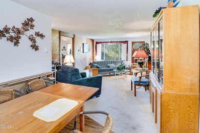 Nice one level coastal home updated in 2012 and additional - photo 27