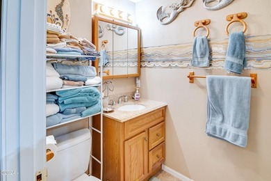 Nice one level coastal home updated in 2012 and additional - photo 32