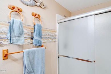 Nice one level coastal home updated in 2012 and additional - photo 33
