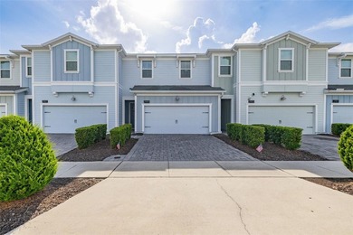 Storey Lake Area Townhome/Townhouse For Sale in Kissimmee Florida