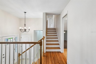 Welcome to this spacious 4-bedroom, 2-bath split-level home - photo 8