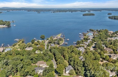 Proposed Custom Waterfront Estate in The Peninsula - Built by - photo 8