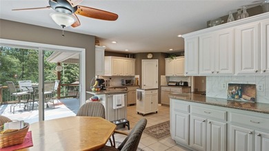 Beautifully maintained home in the Highlands area that comes - photo 24