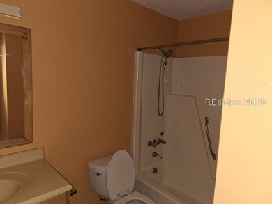Come see this 3 Bedroom & 2 Bath home in desirable Pinewood - photo 6