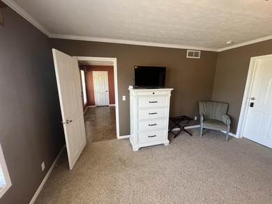 Enjoy peaceful living just minutes the convenience of Albany and - photo 26