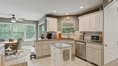 Beautifully maintained home in the Highlands area that comes - photo 27