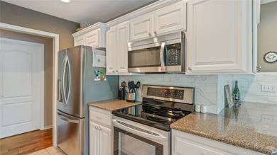 Beautifully maintained home in the Highlands area that comes - photo 31
