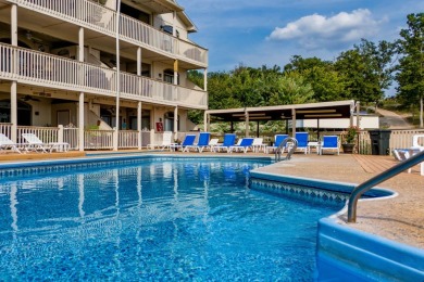 Lake Condo For Sale in Lake Ozark, Missouri