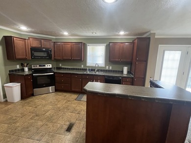 Enjoy peaceful living just minutes the convenience of Albany and - photo 36