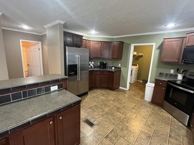 Enjoy peaceful living just minutes the convenience of Albany and - photo 38