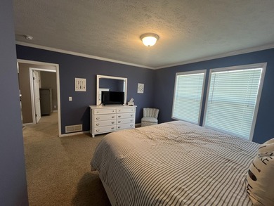 Enjoy peaceful living just minutes the convenience of Albany and - photo 46