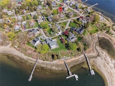 Escape to the highly sought-after Touisset Point area in this - photo 3